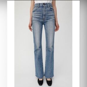 NWT Moussy MVS flare jeans size 29 light blue